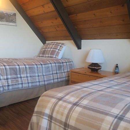 Chalet Familial Du Plateau Beaupre Bagian luar foto