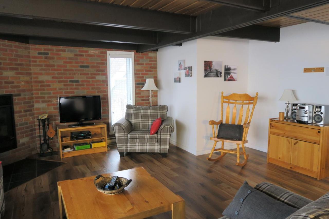 Chalet Familial Du Plateau Beaupre Bagian luar foto