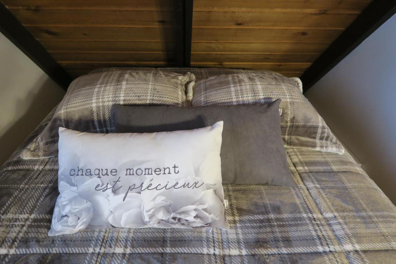 Chalet Familial Du Plateau Beaupre Bagian luar foto